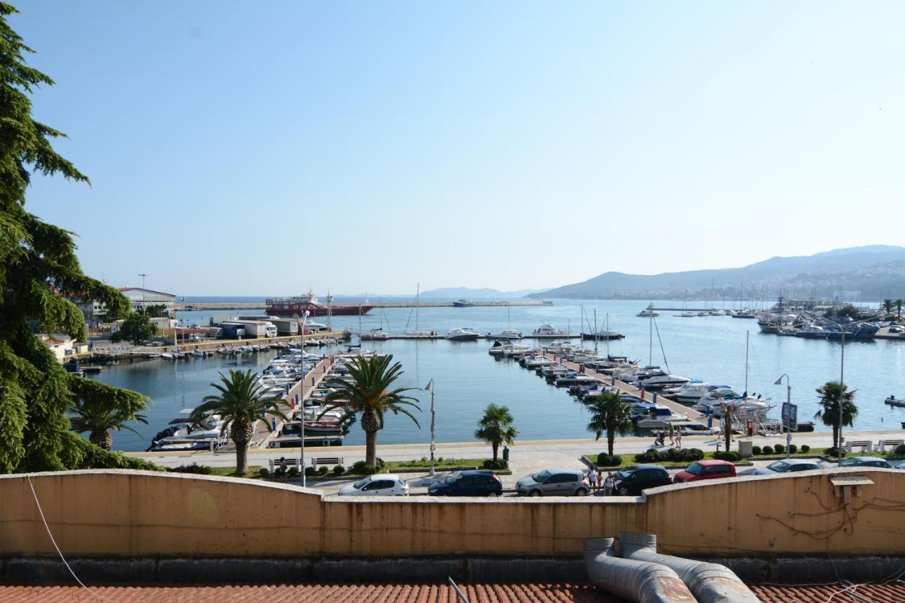 Kavala Marina View Studio Екстер'єр фото